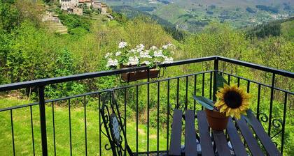 Privater Pool, weite Aussicht, pure Ruhe. 4 Schlafzimmer/4 Badezimmer. WLAN