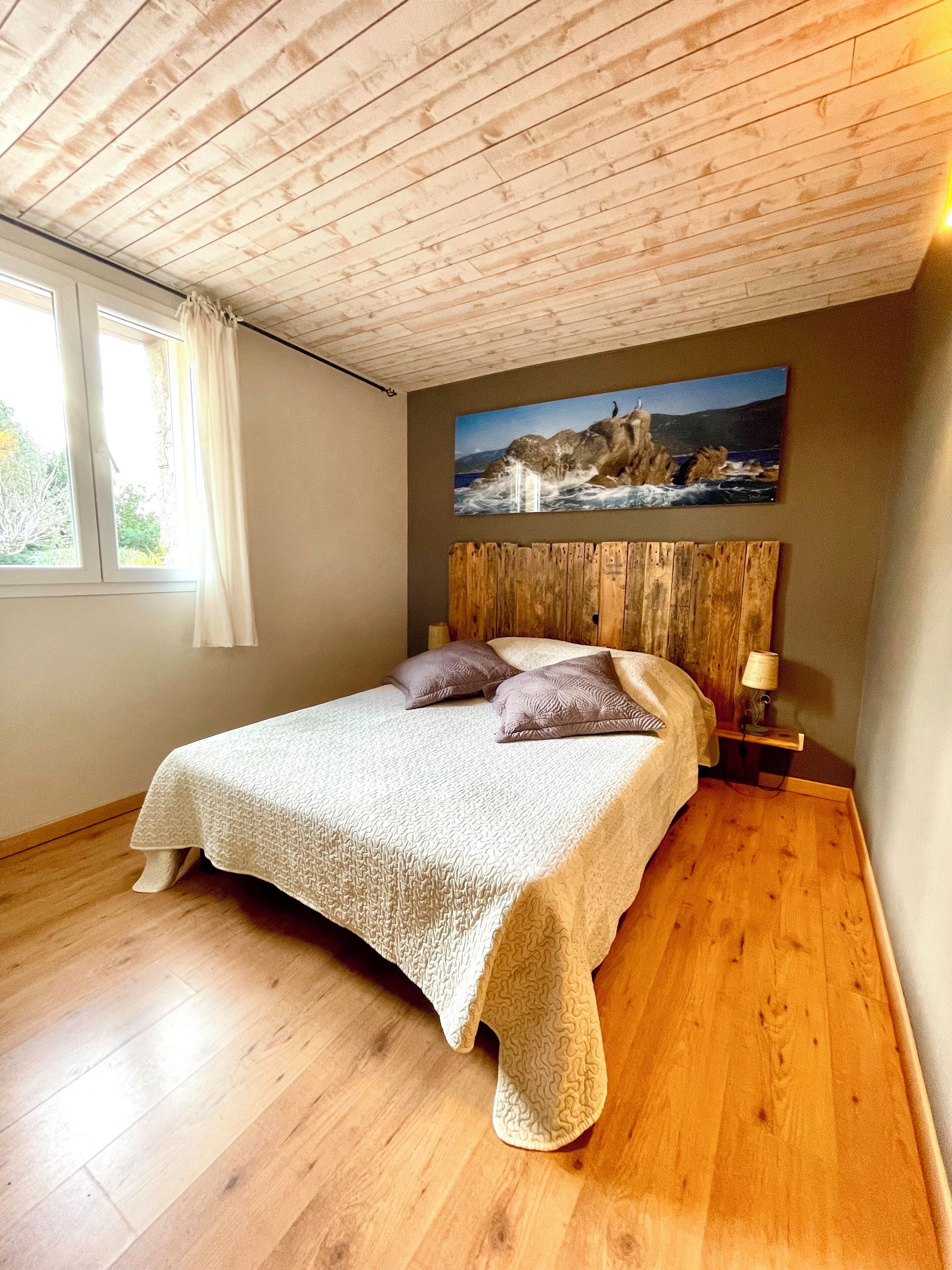 3 chambres, fer et planche à repasser, lit parapluie, Wi-Fi gratuit