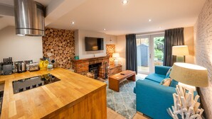 TV, fireplace - No. 33 Cottage 1, Thornham, Norfolk (Thornham)