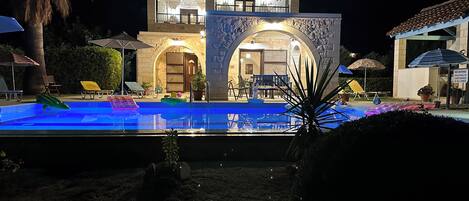 An infinity pool