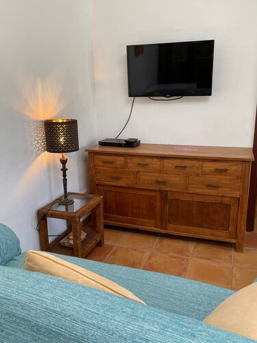 Mountain Cottage in Mallorca, secluded area with BBQ and private swimming pool