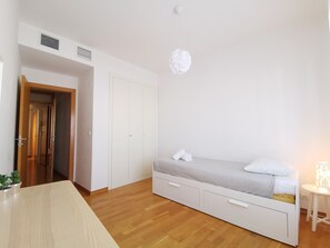 3 Schlafzimmer, Bügeleisen/Bügelbrett, kostenloses WLAN, Bettwäsche