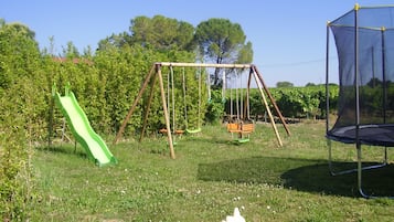 Childrenâs area