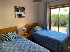 2 Schlafzimmer, Zimmersafe, Bügeleisen/Bügelbrett, kostenloses WLAN