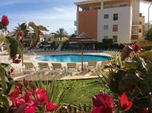 Outdoor pool, pool loungers