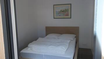 2 soverom, strykejern/-brett og wi-fi (inkludert)