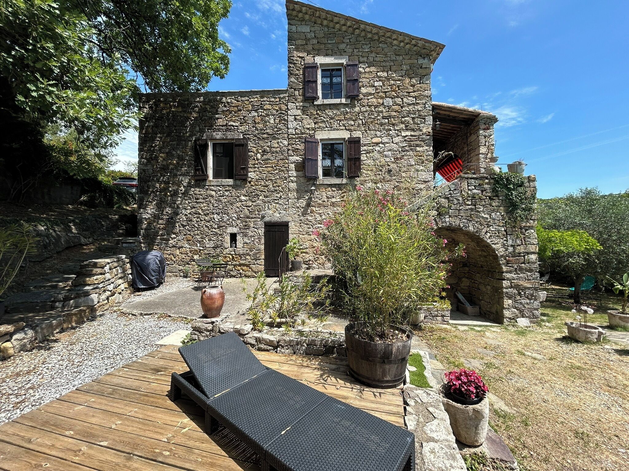 Enceinte de l’hébergement