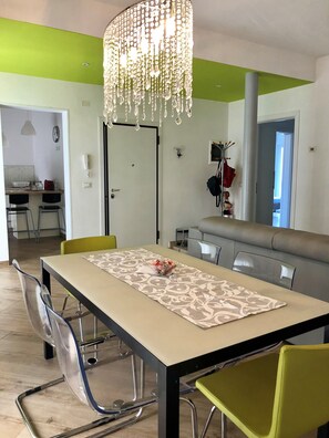 Dining - new apartment in villa with a large terrace (Riccione)