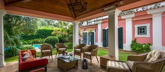 Private villa in the Quinta do Peru Golf Condominium with pool and capacity for 10pax
