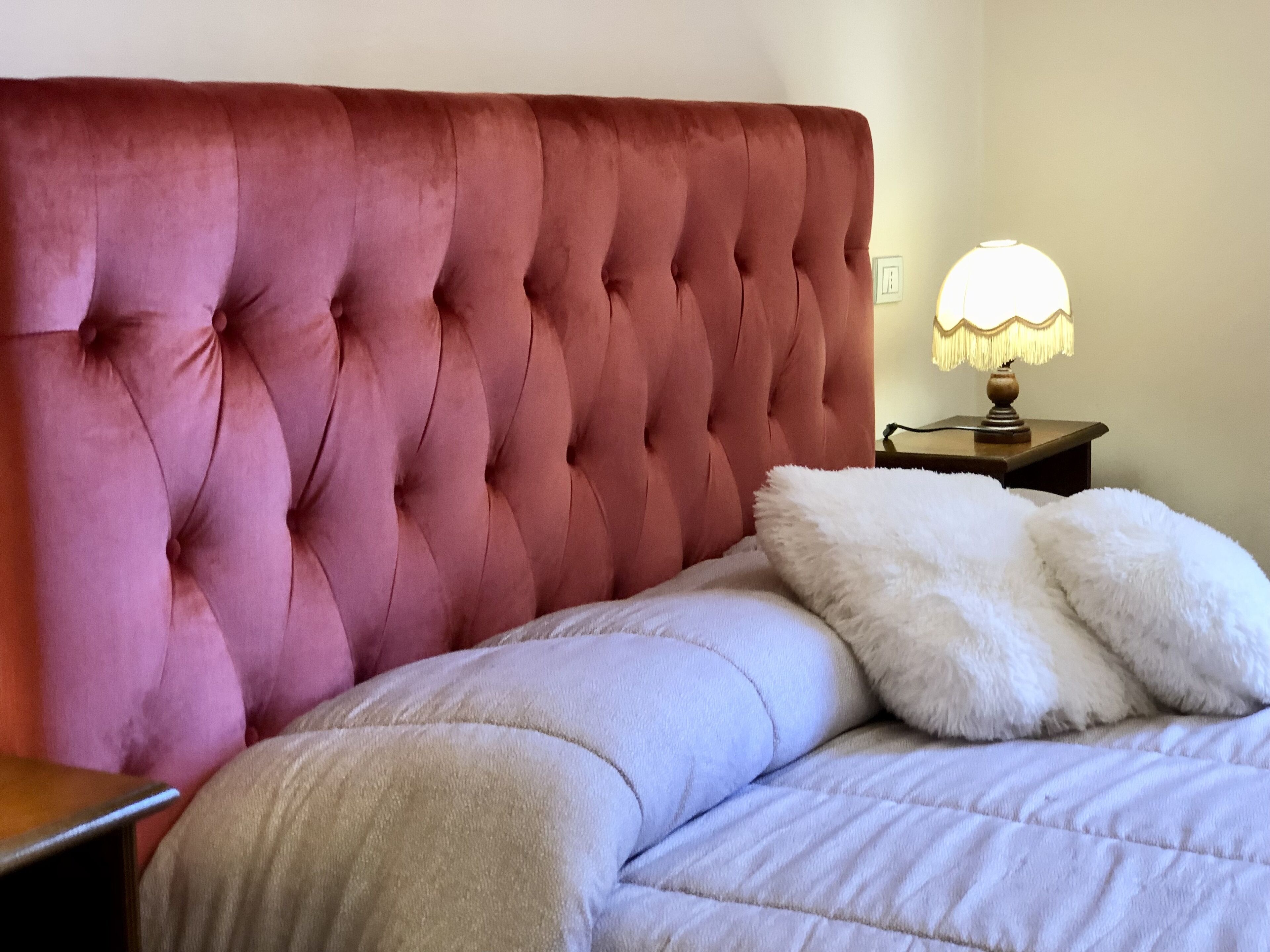 Villa Sissi e la sua piscina  immerse nel verde  per un completo relax