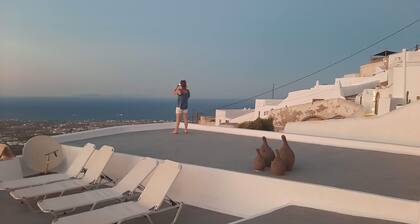 Spiti Stelios Restored Traditional House with Breathtaking Sunset Views