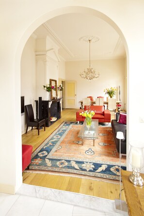 Smart TV, books, stereo - Exclusive location in an oasis of tranquillity in Hoorn (near Amsterdam).  (Hoorn NH)