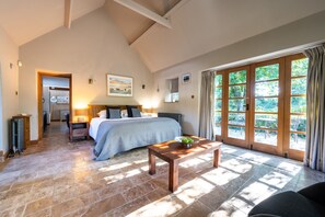 5 bedrooms, Internet, bed sheets - Swan Cottage, South Creake, Norfolk (Fakenham)