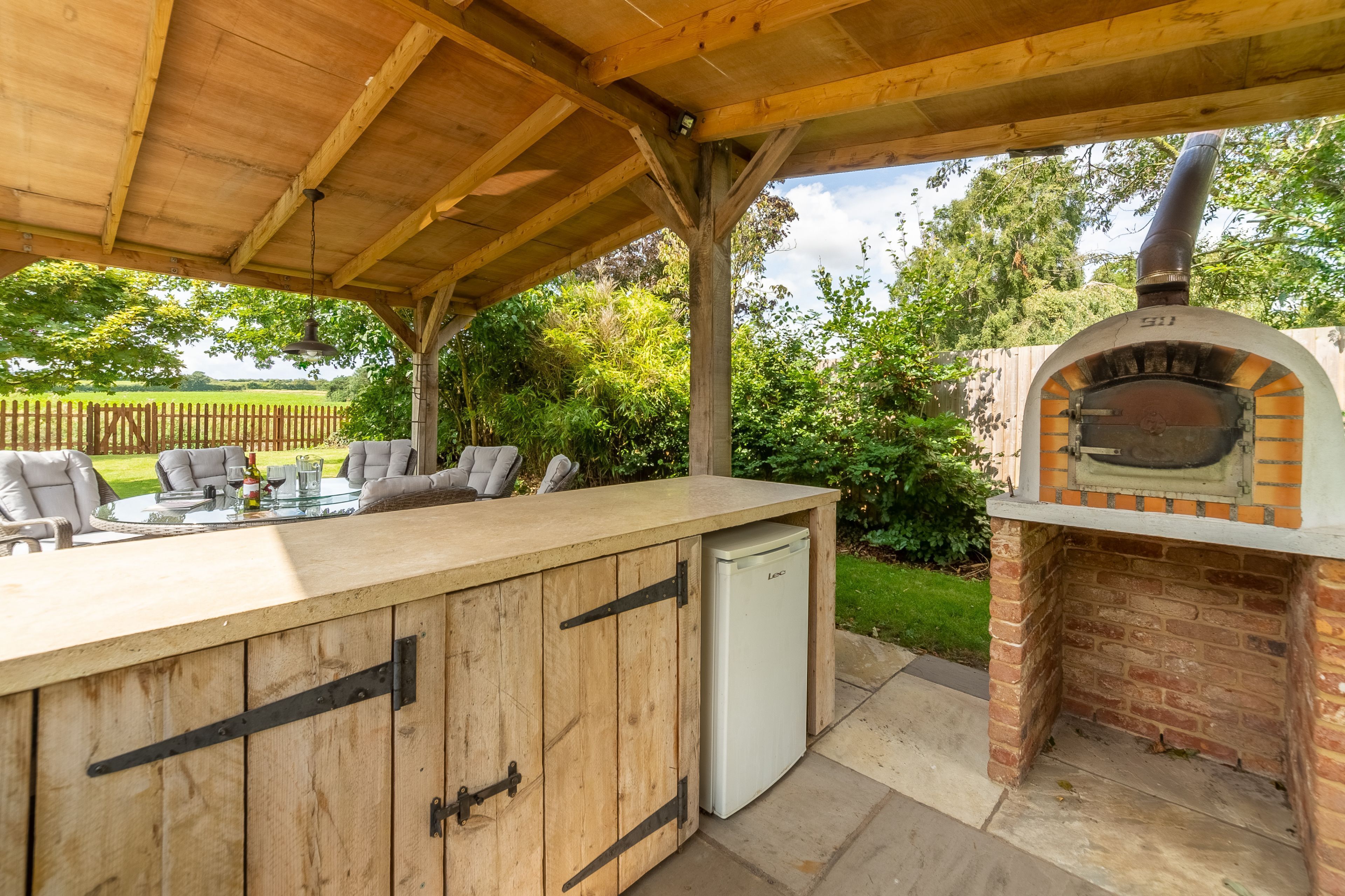 Outside cooking area (please note that the fridge has been removed)