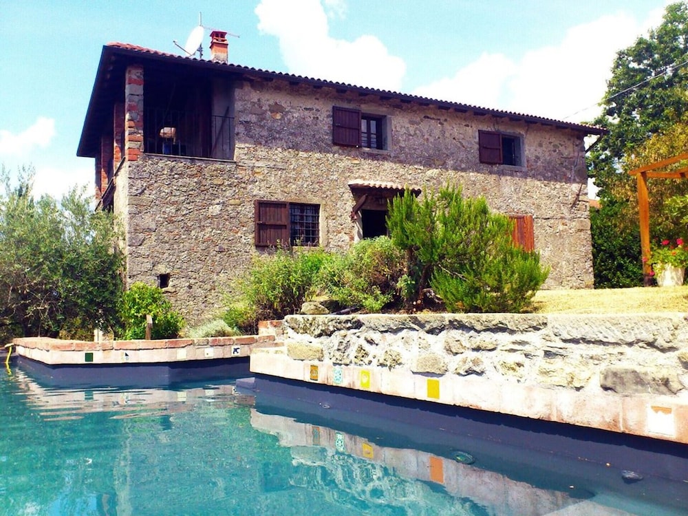 Casa Quintilio, Donde La Elegancia Y Lo Rústico Se Mezclan Armoniosamente - Castelnuovo di Garfagnana