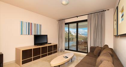 Breathtaken side seaview Apartment With Parking