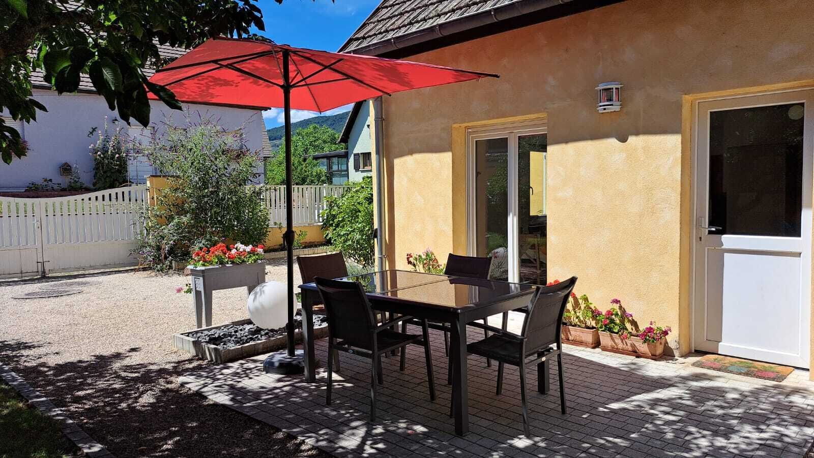L'espace repas quand il fait beau