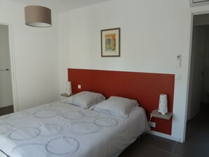 3 Schlafzimmer, Bügeleisen/Bügelbrett, WLAN, Bettwäsche