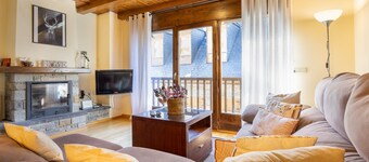 House townhouse in Bagergue, tourist apartment in Bagergue, ski in baqueira