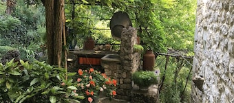 Podpec: Country Cottage in the countryside with absolute privacy