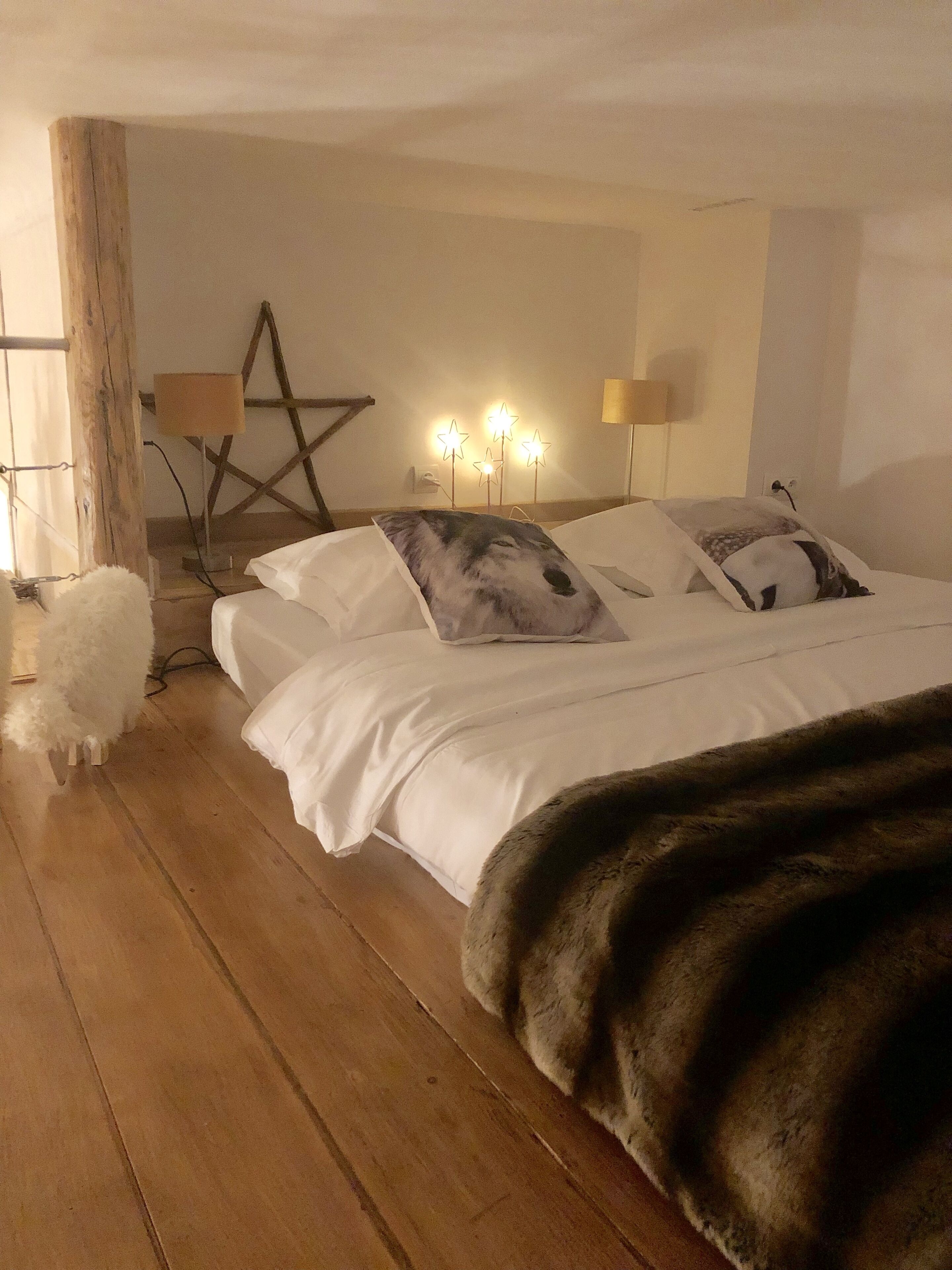 3 dormitorios, tabla de planchar con plancha, Internet y ropa de cama