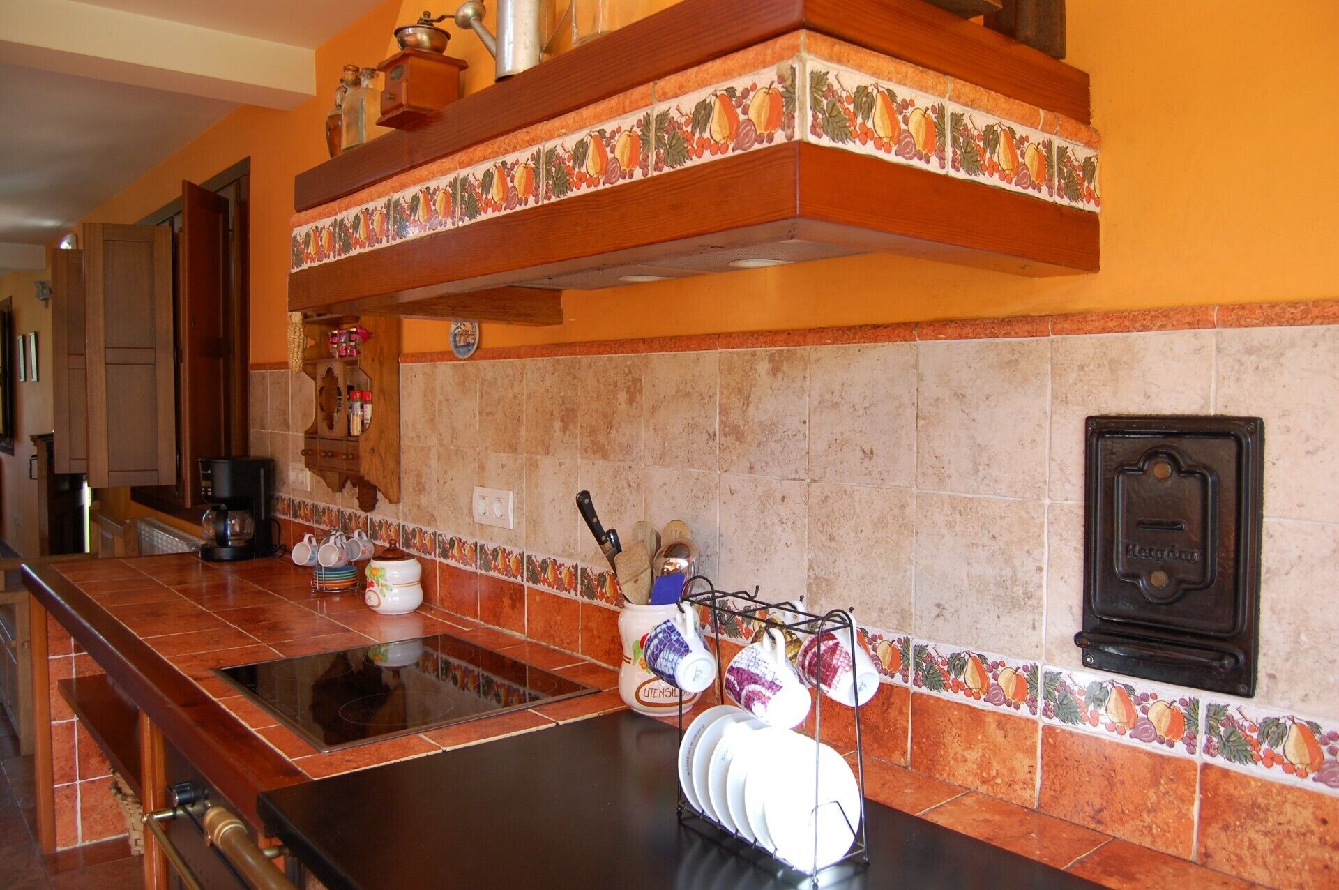 Gran Casa de Aldea La Llosa en Noriega.