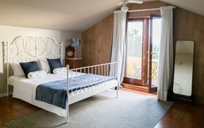 4 bedrooms, iron/ironing board, free WiFi, bed sheets - Maria's Home (Vila do Conde)