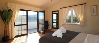 Leaf Mountain:  Private 3 Bed Villa with Salt Pool