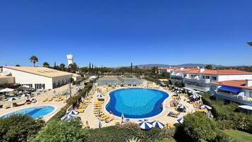 Indoor pool, outdoor pool, sun loungers
