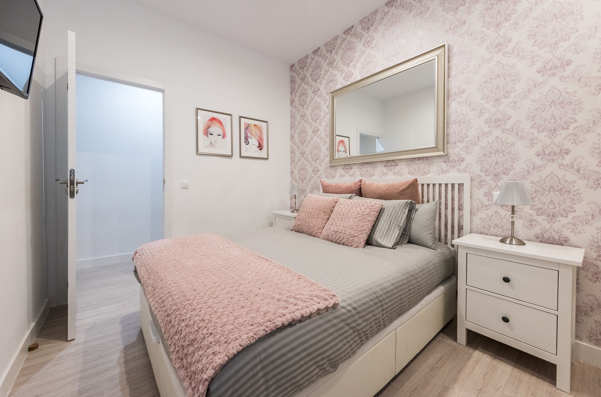 Céntrico apartamento en Malasaña con 3 Hab/3 baños y WiFi gratis