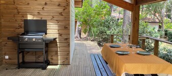 Semesterhus nära stranden pool privat parkering 