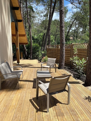 Maison de vacances proche de la plage piscine parking privé 