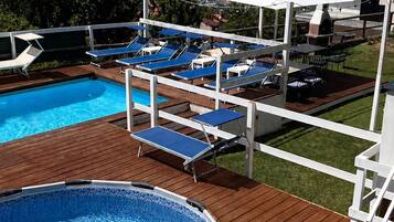 Piscina all'aperto