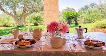 Villa with private pool - sea view near WWF natural oasis