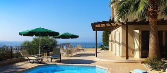 Villa Naxos - Stunning Private Villa with Amazing Views