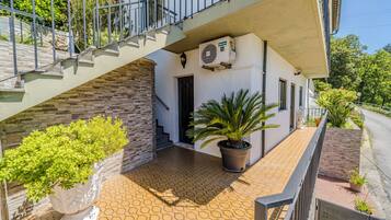 DĂ©tail de lâextĂ©rieur