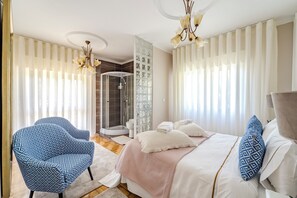 3 chambres, fer et planche à repasser, lit parapluie, Wi-Fi