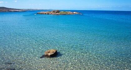 5 Bedroom Luxury Villa With Pool, Childrens Pool, Sea View And Near The Beach