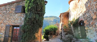 La Font Castelnou gîte entre Collioure et Canigou