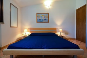 2 habitaciones, wifi gratis y ropa de cama