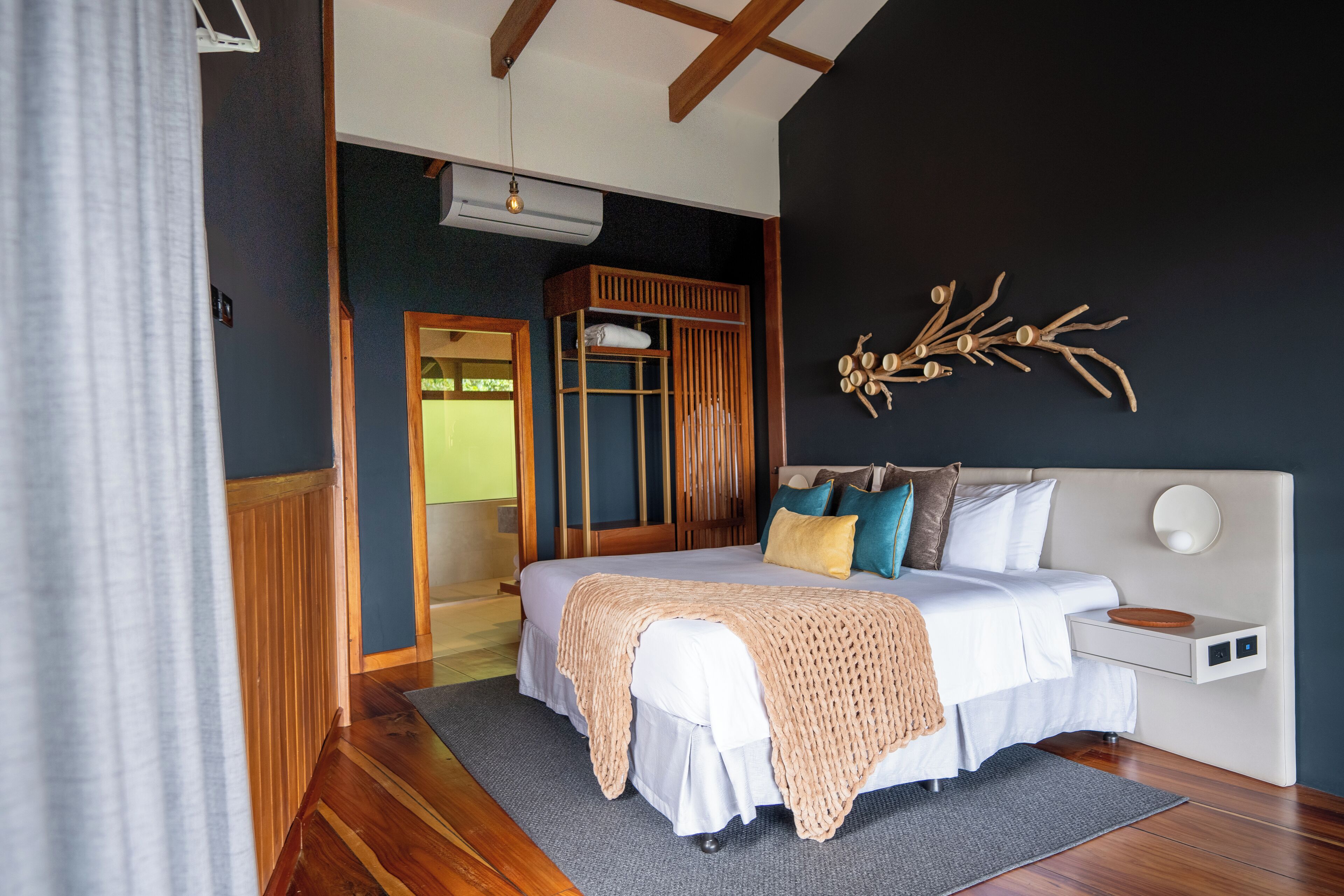 Grand Vista Suite