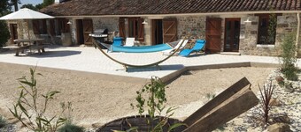 Historic Stone Built 4 Bedroom Farmhouse. Close to beaches and adventure parks.