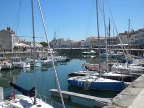 Marina