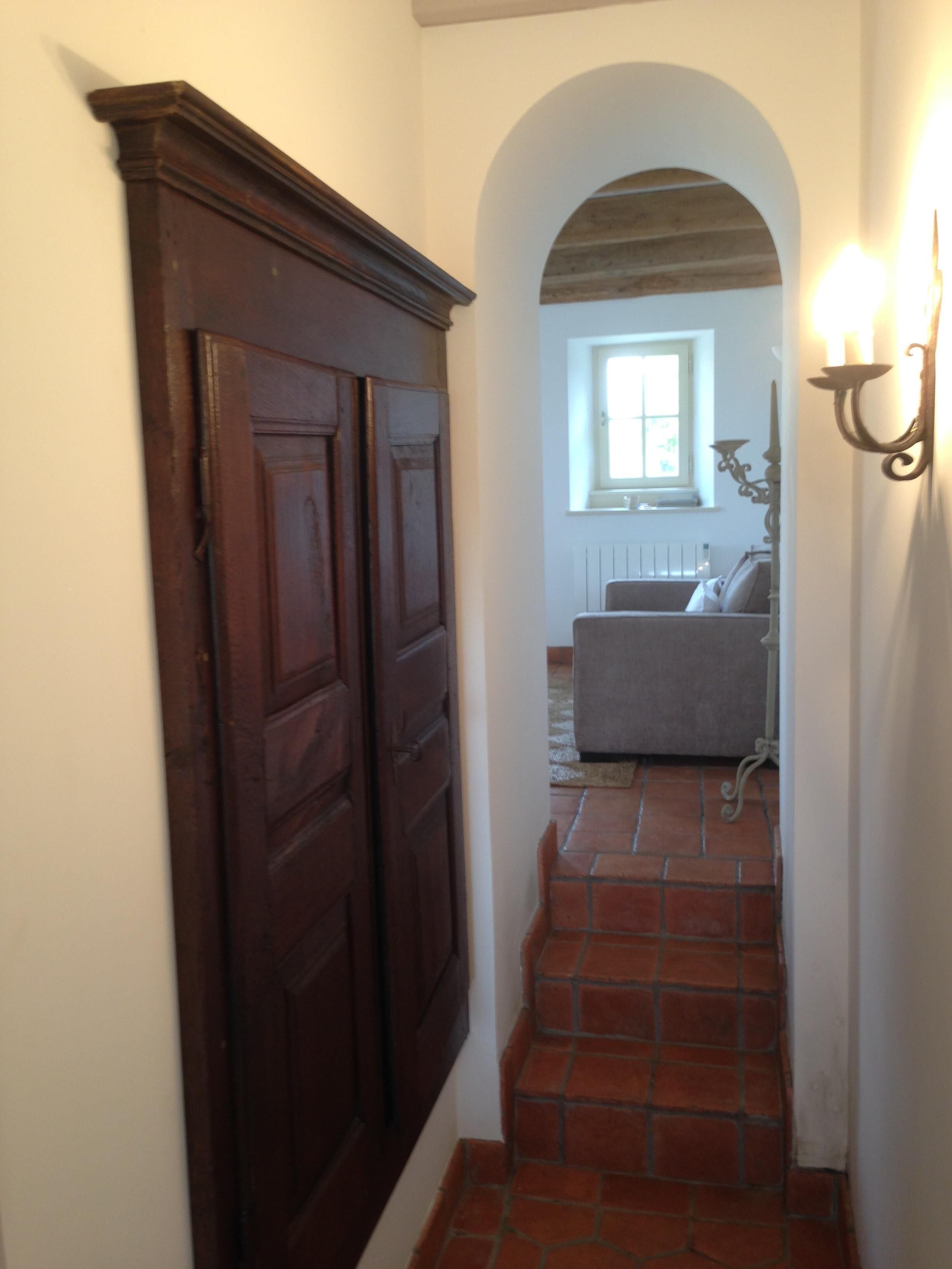 Pretty charming outbuilding