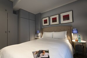 1 bedroom, iron/ironing board, travel cot, WiFi