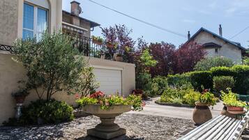 Enceinte de lâhĂ©bergement