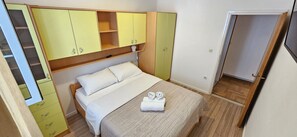 1 bedroom, iron/ironing board, WiFi, bed sheets - Apartment Dijana - Luxury apartment with very friendly owners (Dubrovnik)