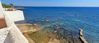 Villa Emma - Beautiful villa overlooking the sea and a short walk from the beach