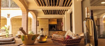 Gîte dans belle région viticole à 40 min de Barcelone et 25 des plages de Sitges