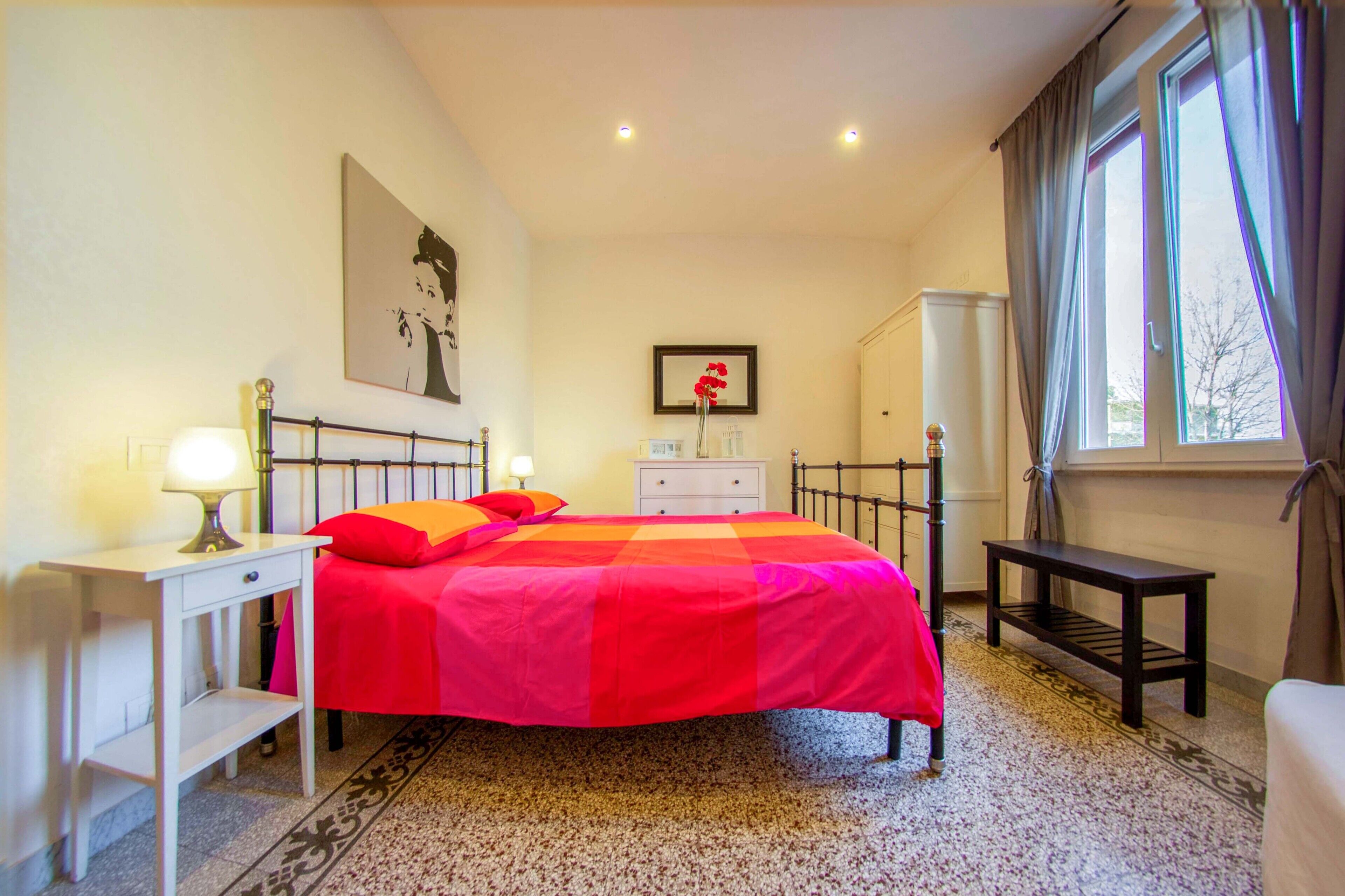 1 bedroom, iron/ironing board, WiFi (free), bed sheets